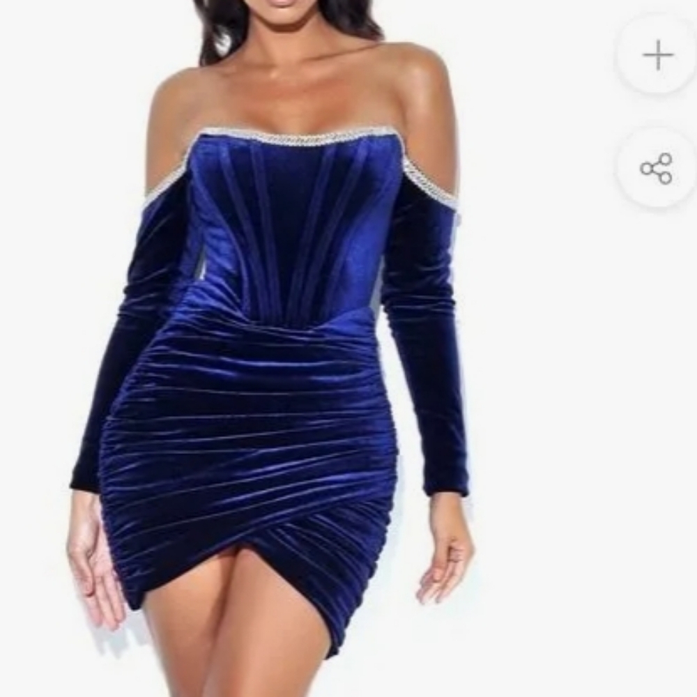 Miss Circle Odette Navy Velvet Off Shoulder Corset Velvet Dress. XXS